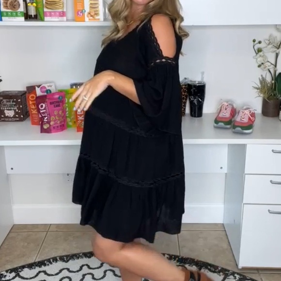 Selfie Couture by Trendology Black Boho Cutout Eyelet Trim Lined Dress size S/M - Picture 6 of 8